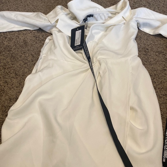 Brand new white long sleeve dress - Picture 2 of 2